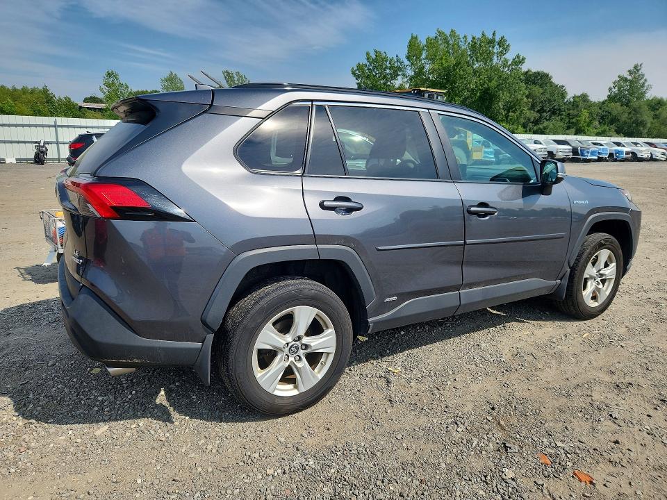61472436 :رقم المزاد ، 4T3MWRFV1LU008910 vin ، 2020 Toyota Rav4 مزاد بيع