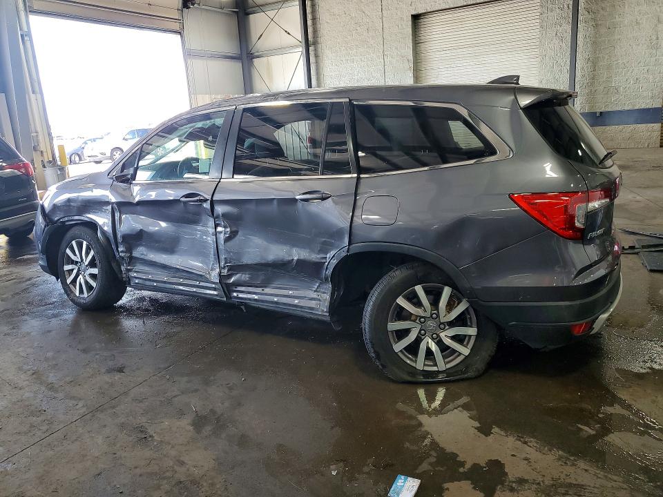 60641866 :رقم المزاد ، 5FNYF6H33MB060817 vin ، 2021 Honda Pilot مزاد بيع