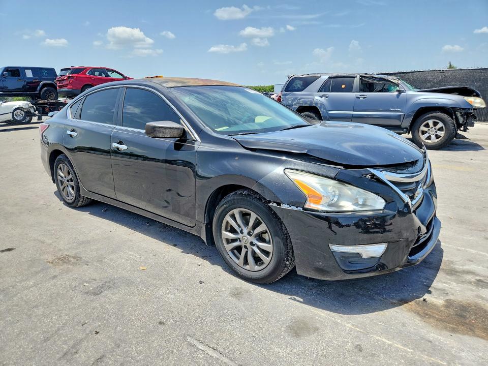 60622476 :رقم المزاد ، 1N4AL3APXFC475743 vin ، 2015 Nissan Altima مزاد بيع
