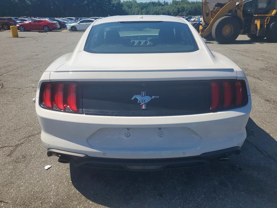 Продажа на аукционе авто 2018 Ford Mustang, vin: 1FA6P8TH1J5142213, номер лота: 59959846