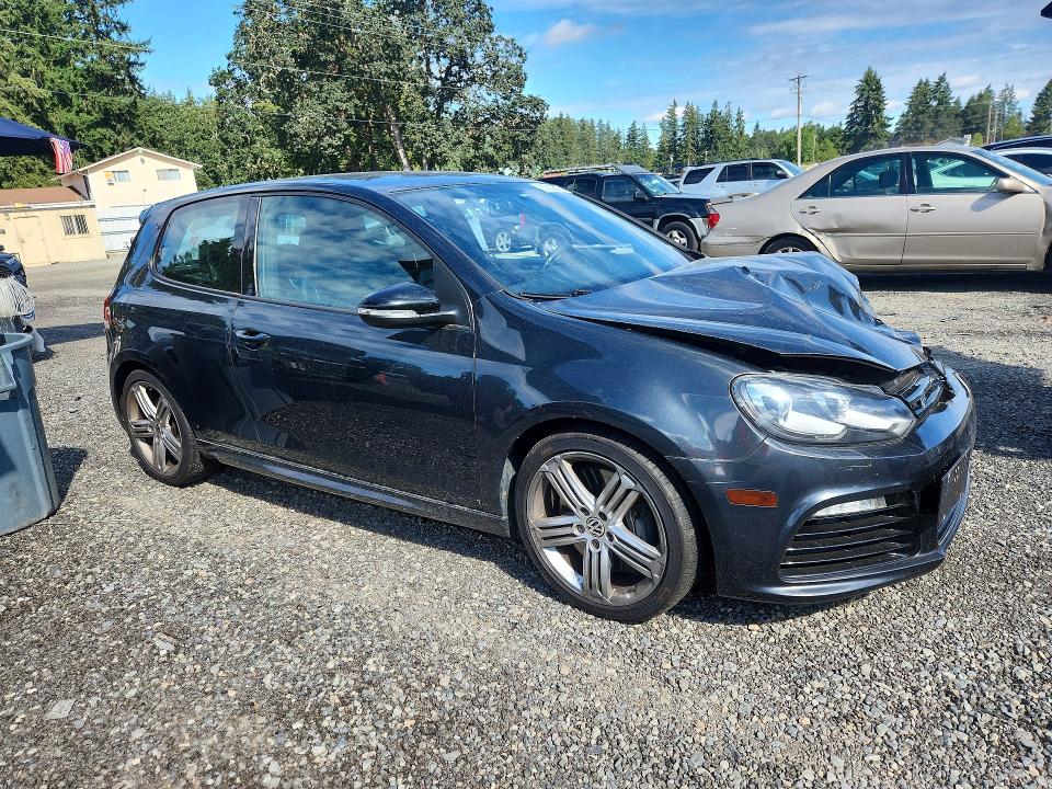 60609566 :رقم المزاد ، WVWRF7AJ5CW215381 vin ، 2012 Volkswagen Golf مزاد بيع