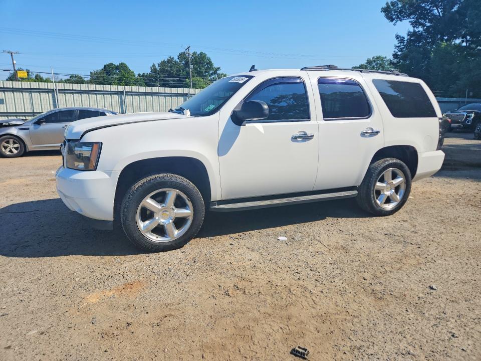 59659006 :رقم المزاد ، 1GNSCBE03DR359775 vin ، 2013 Chevrolet Tahoe مزاد بيع