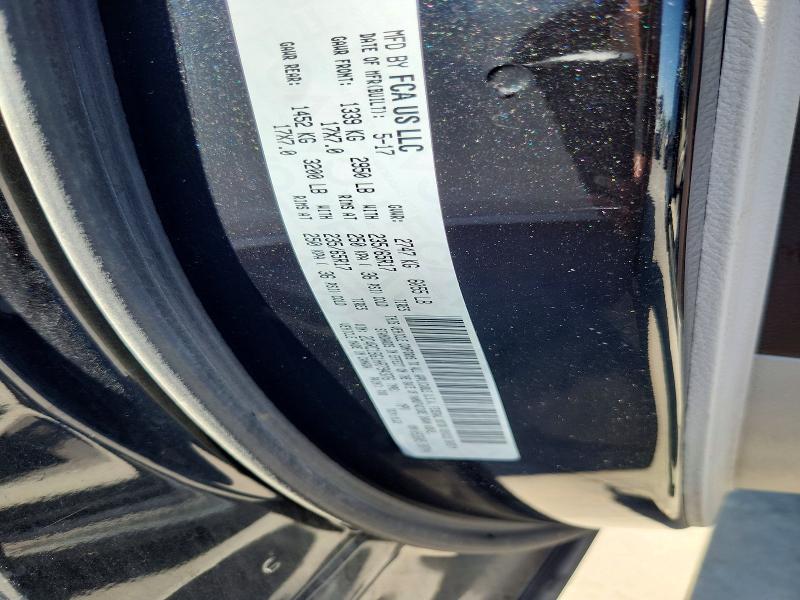 62121296 :رقم المزاد ، 2C4RC1BG1HR794376 vin ، 2017 Chrysler Pacifica مزاد بيع