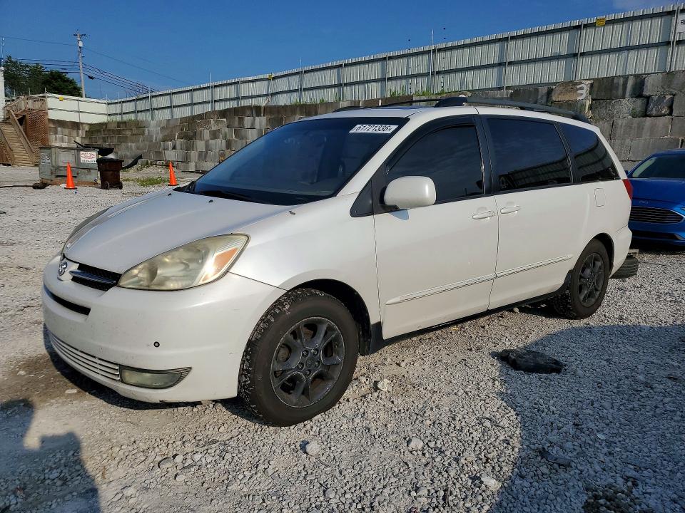 2005 Toyota Sienna მანქანა იყიდება აუქციონზე, vin: 5TDZA22C35S342523, აუქციონის ნომერი: 61721336