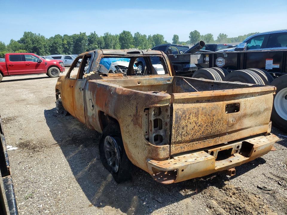 Продажа на аукционе авто 2018 Chevrolet Silverado, vin: 1GCVKREC4JZ208399, номер лота: 46615646