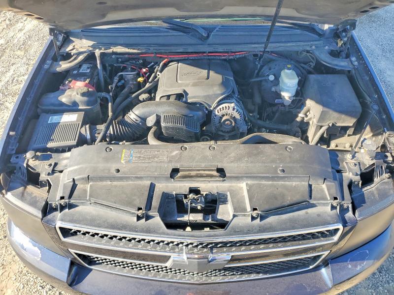 62474626 :رقم المزاد ، 1GNFK16358J116805 vin ، 2008 Chevrolet Suburban مزاد بيع