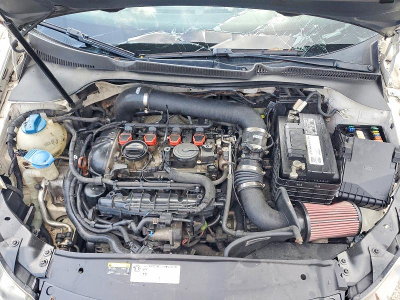 61507396 :رقم المزاد ، WVWFV7AJXBW214943 vin ، 2011 Volkswagen Gti مزاد بيع