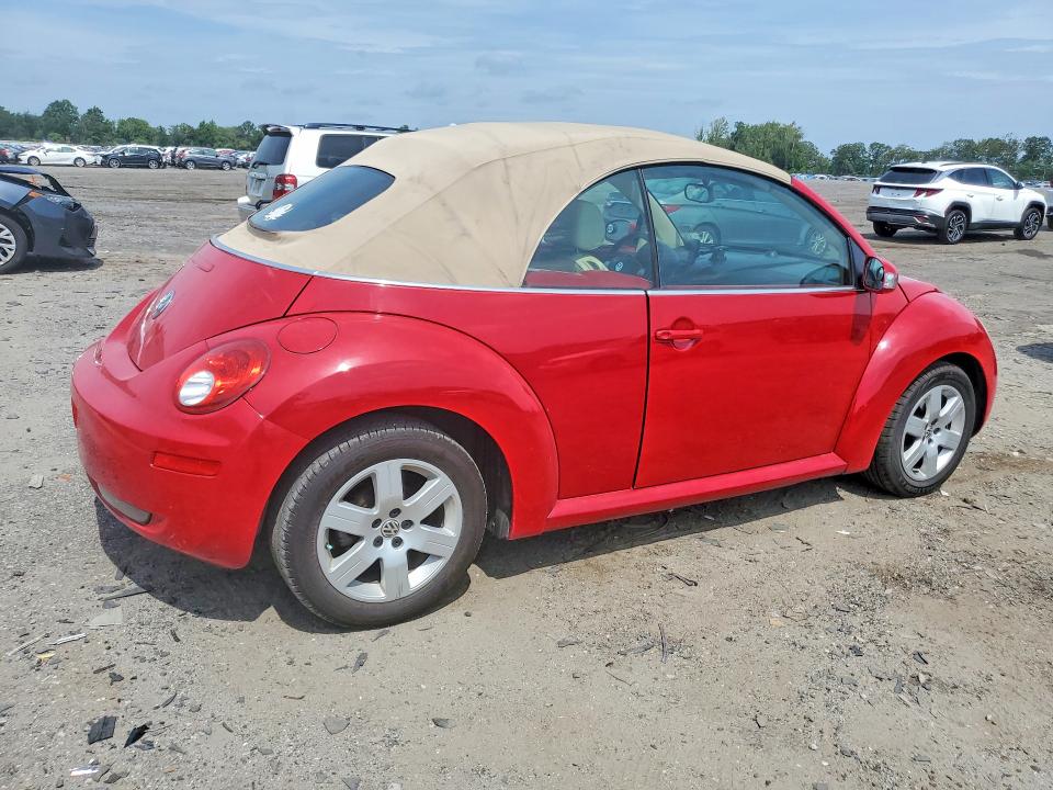 61992926 :رقم المزاد ، 3VWRF31Y47M420618 vin ، 2007 Volkswagen New Beetle مزاد بيع