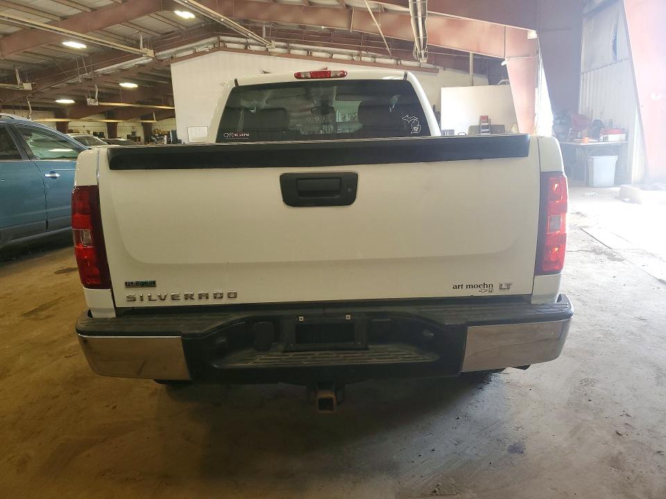 85773145 :رقم المزاد ، 1GCRKSE39BZ216833 vin ، 2011 Chevrolet Silverado مزاد بيع