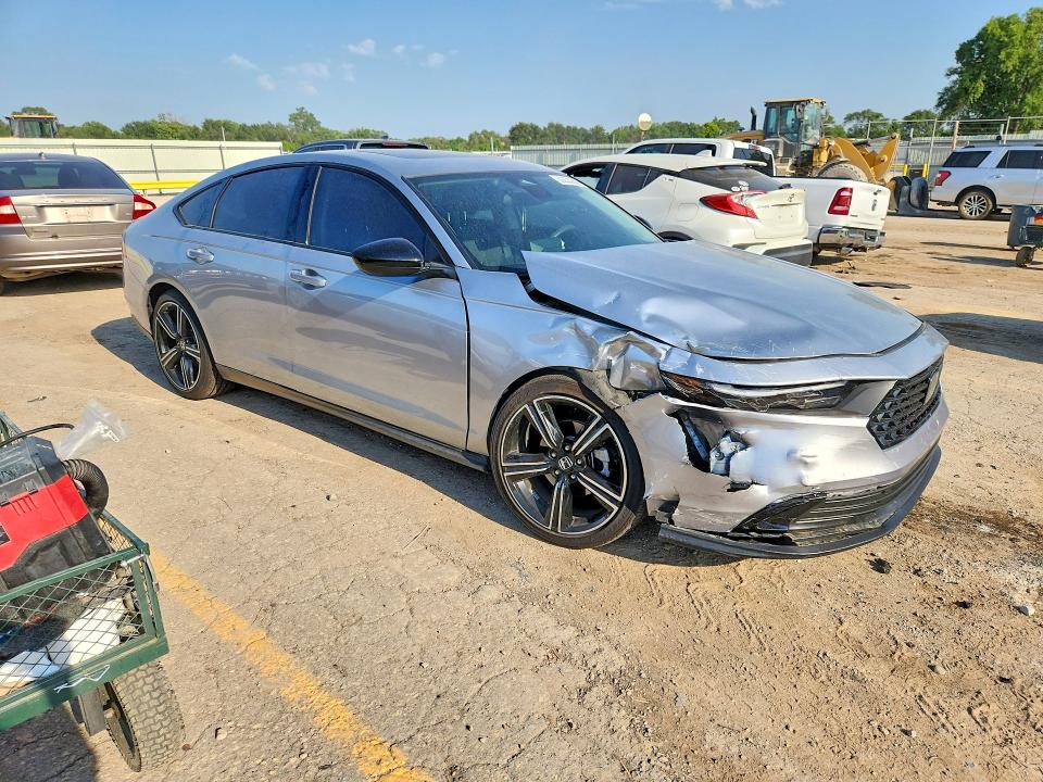 60330286 :رقم المزاد ، 1HGCY1F46TA001899 vin ، 2026 Honda Accord مزاد بيع