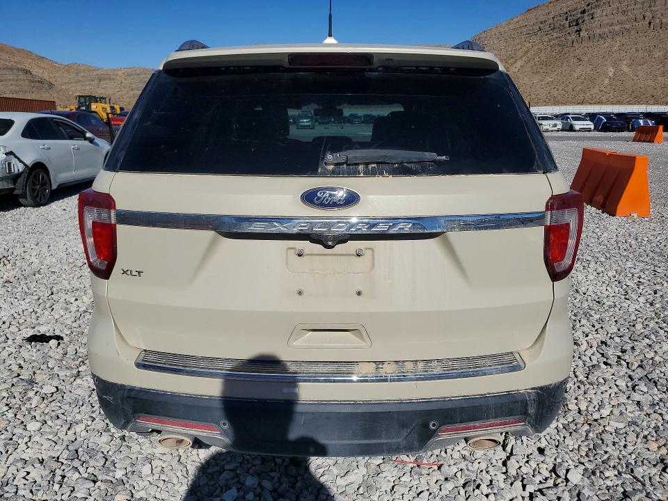 60473726 :رقم المزاد ، 1FM5K7D84JGB09350 vin ، 2018 Ford Explorer مزاد بيع