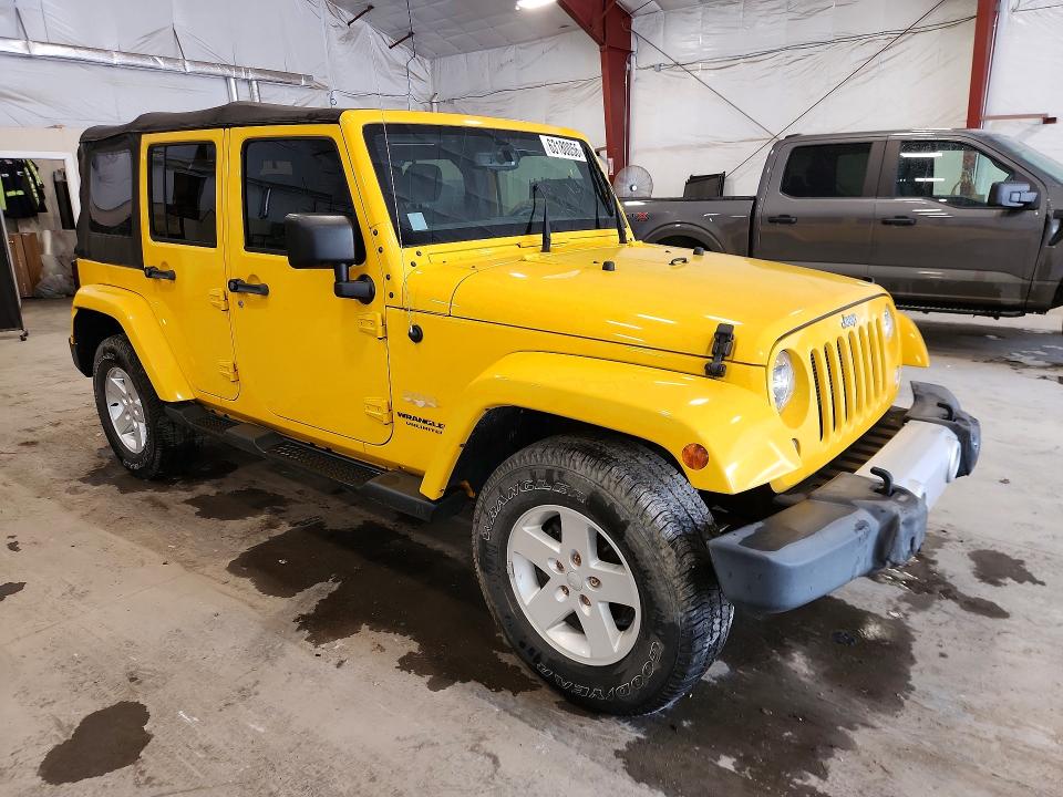 Продажа на аукционе авто 2015 Jeep Wrangler Unlimited, vin: 1C4HJWEG4FL560832, номер лота: 63180056