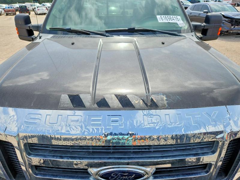61698416 :رقم المزاد ، 1FTSW21R38ED00694 vin ، 2008 Ford F250 مزاد بيع