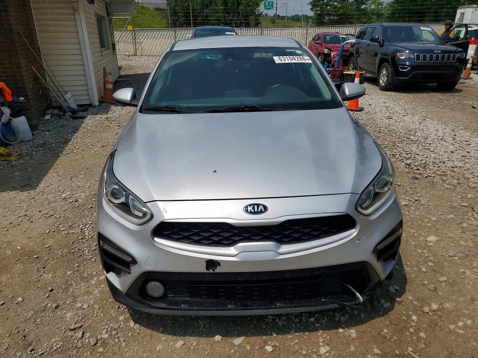 2020 Kia Forte მანქანა იყიდება აუქციონზე, vin: 3KPF24AD1LE176273, აუქციონის ნომერი: 63104286