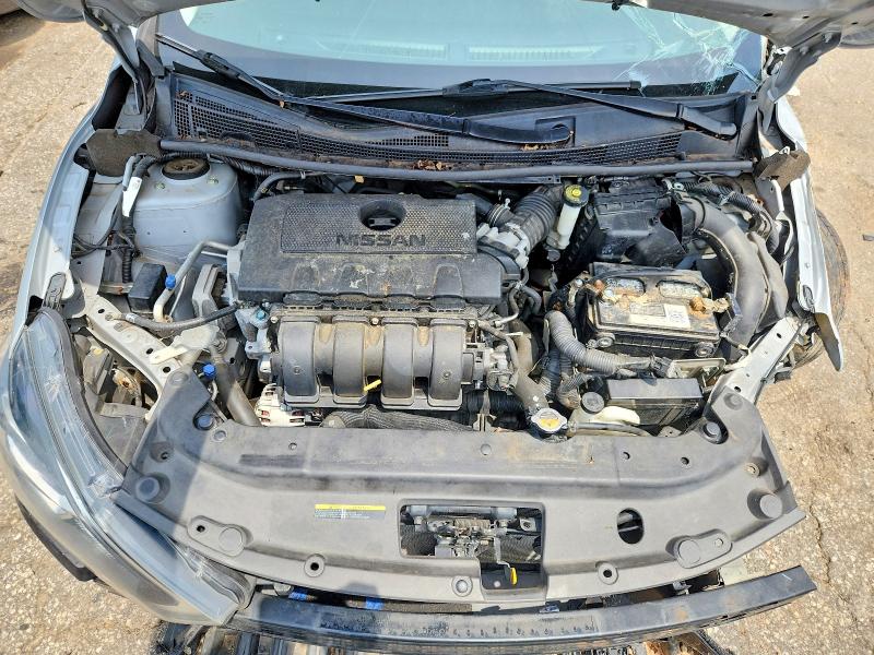 62637576 :رقم المزاد ، 3N1AB7AP6JL663373 vin ، 2018 Nissan Sentra مزاد بيع