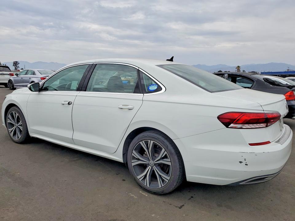 Продаж на аукціоні авто 2022 Volkswagen Passat, vin: 1VWSA7A3XNC004258, номер лоту: 60874386