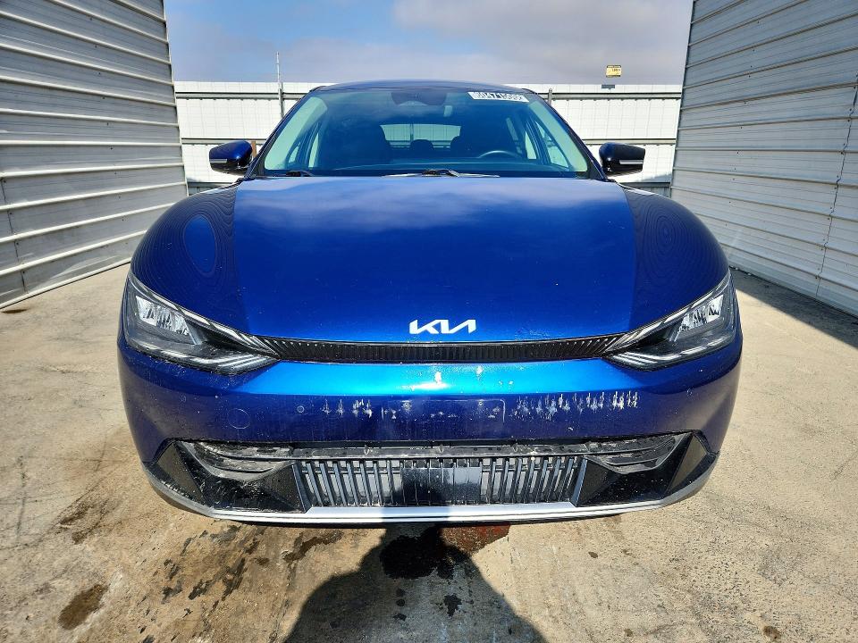 2023 Kia Ev6 მანქანა იყიდება აუქციონზე, vin: KNDC34LA4P5602526, აუქციონის ნომერი: 60471506