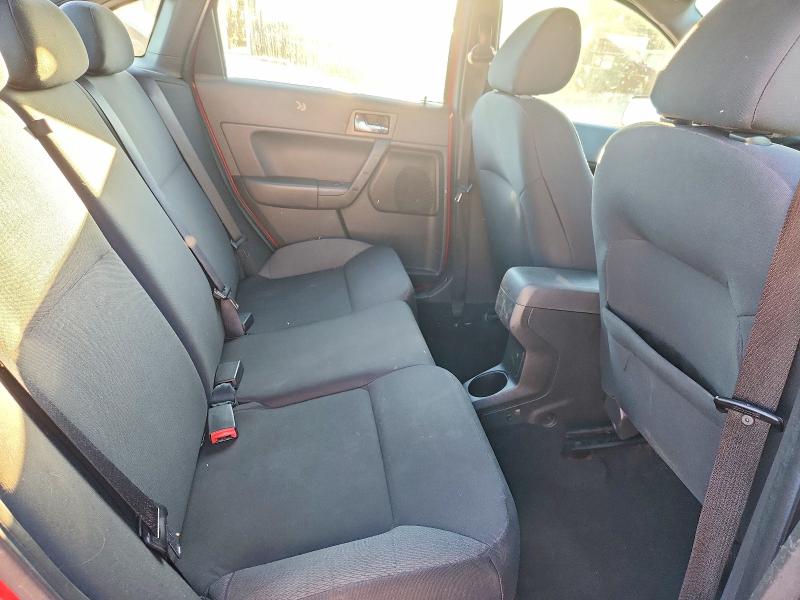 60123316 :رقم المزاد ، 1FAHP3GNXBW121836 vin ، 2011 Ford Focus مزاد بيع