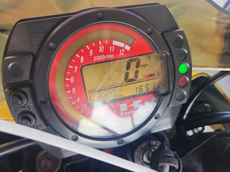 61421336 :رقم المزاد ، JKAZRCA143A011419 vin ، 2003 Kawasaki Zr1000 مزاد بيع