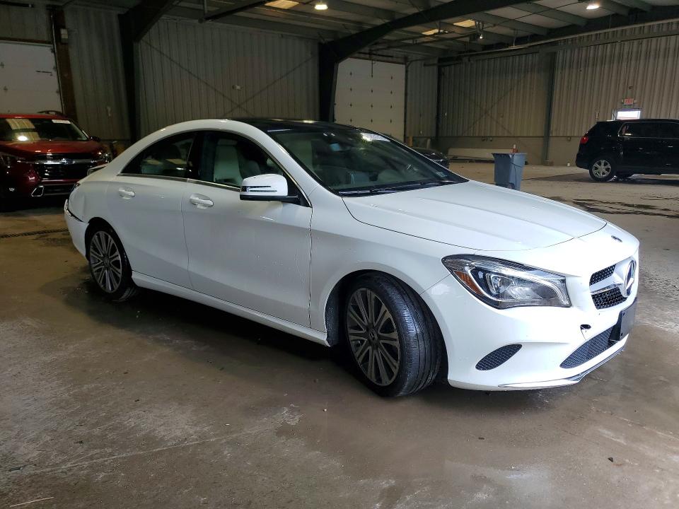 2018 Mercedes-benz Cla მანქანა იყიდება აუქციონზე, vin: WDDSJ4GB8JN526939, აუქციონის ნომერი: 62031216