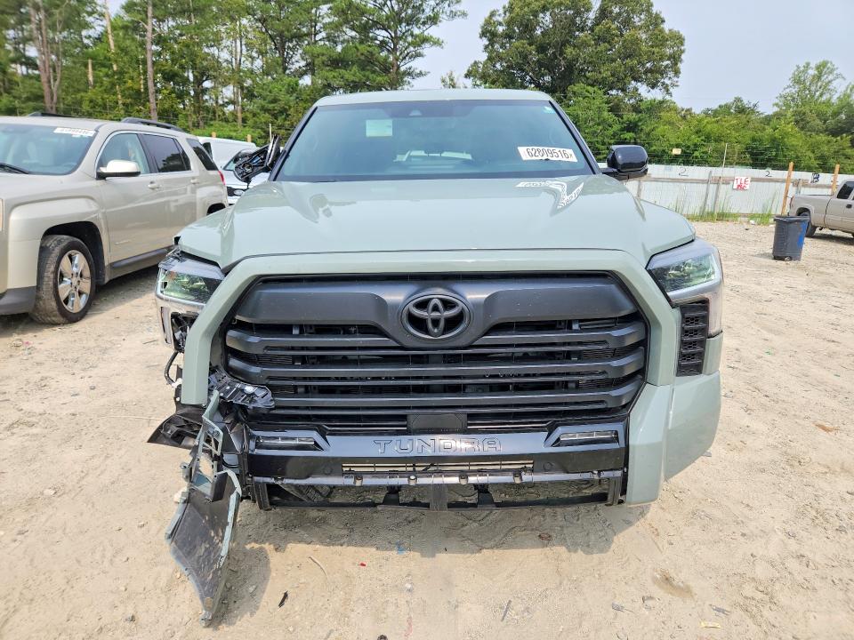 62809516 :رقم المزاد ، 5TFWC5DB4SX100848 vin ، 2025 Toyota Tundra مزاد بيع