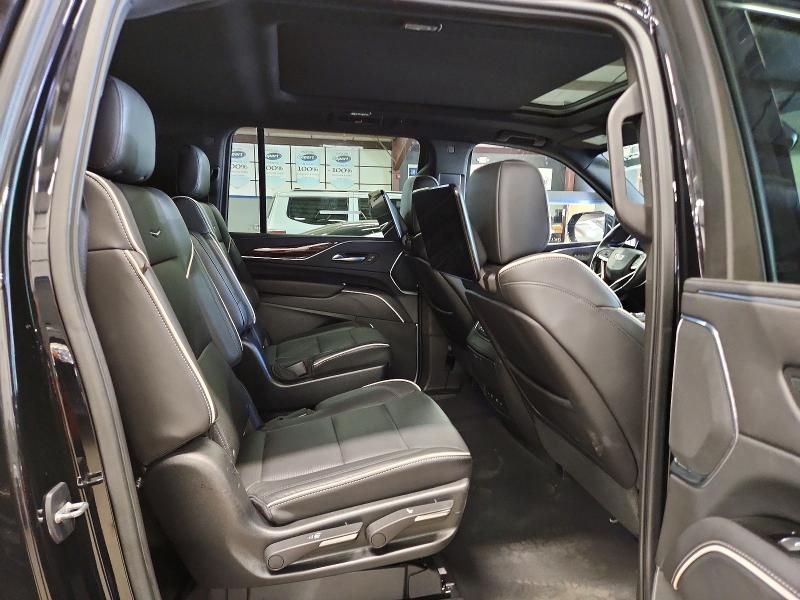 2021 Cadillac Escalade მანქანა იყიდება აუქციონზე, vin: 1GYS4KKL8MR390969, აუქციონის ნომერი: 61835716