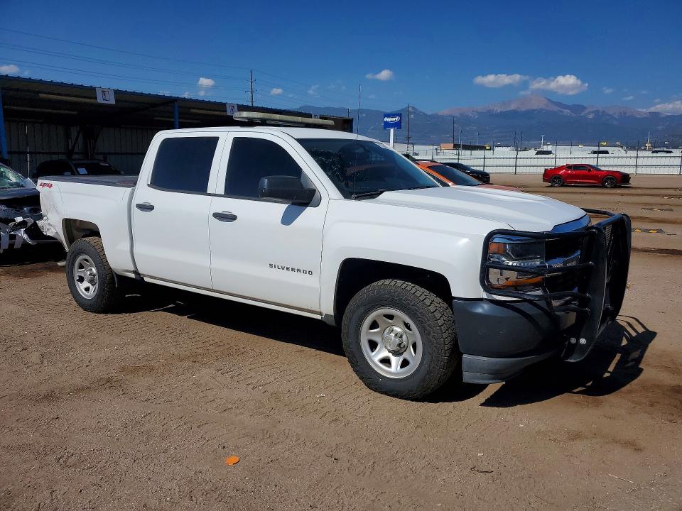 61736086 :رقم المزاد ، 3GCUKNEHXJG298660 vin ، 2018 Chevrolet Silverado مزاد بيع