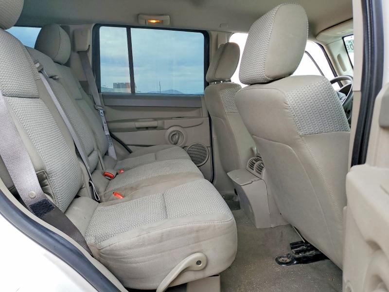 60209536 :رقم المزاد ، 1J8HG48N56C104926 vin ، 2006 Jeep Commander مزاد بيع