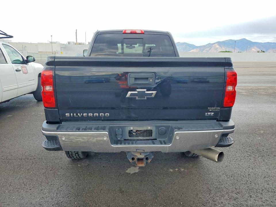 2015 Chevrolet Silverado მანქანა იყიდება აუქციონზე, vin: 1GC4K0C83FF678261, აუქციონის ნომერი: 62147176