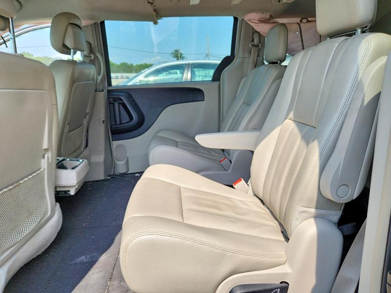 61291736 :رقم المزاد ، 2C4RC1BG3DR775922 vin ، 2013 Chrysler Town & Country مزاد بيع
