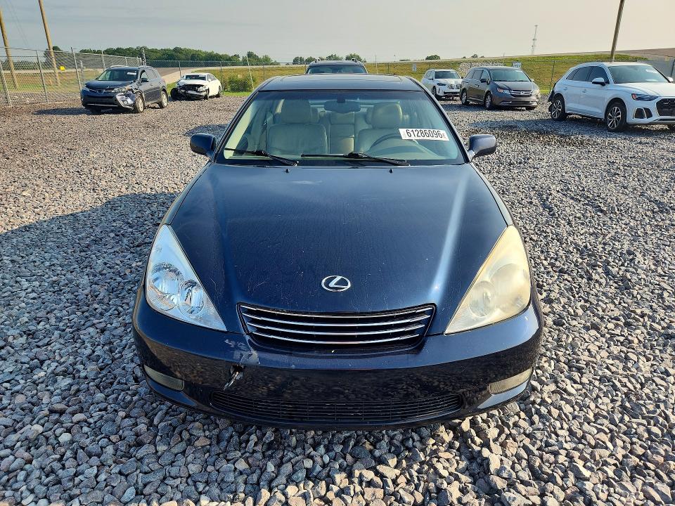 61286096 :رقم المزاد ، JTHBF30G225020664 vin ، 2002 Lexus Es مزاد بيع