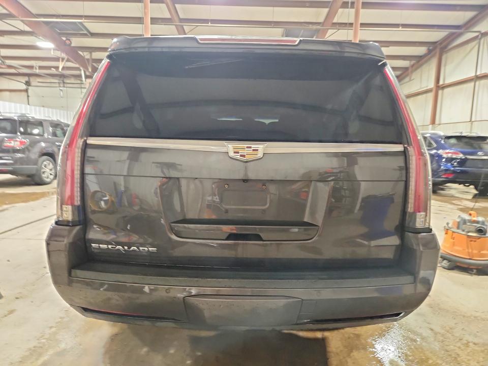 60819196 :رقم المزاد ، 1GYS4HKJ3GR481900 vin ، 2016 Cadillac Escalade مزاد بيع