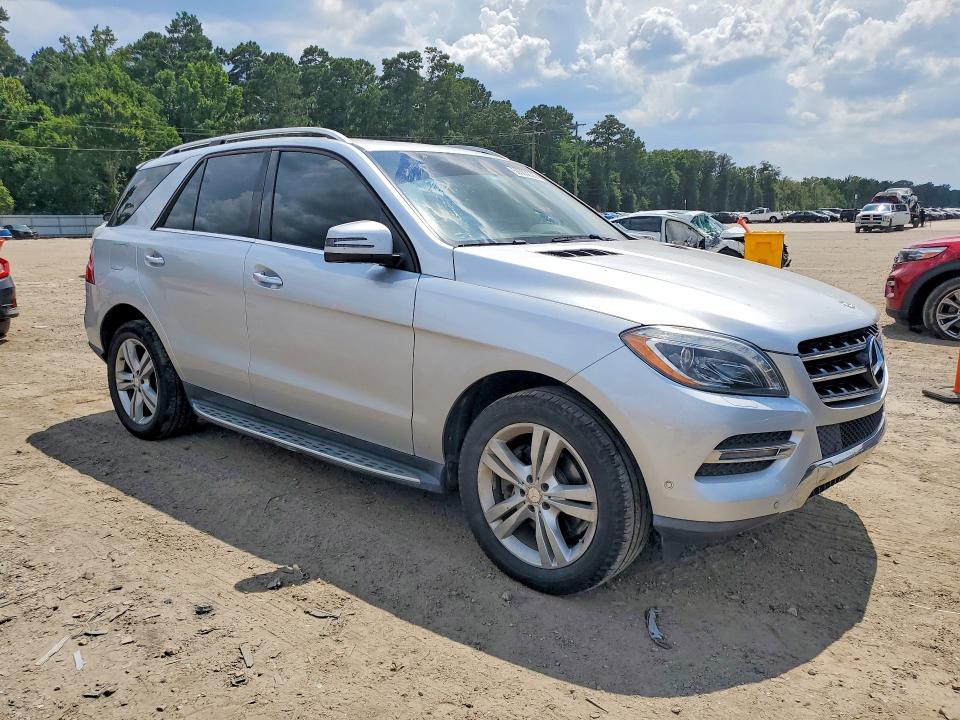 2013 Mercedes-benz Ml მანქანა იყიდება აუქციონზე, vin: 4JGDA5JB4DA144190, აუქციონის ნომერი: 59363026