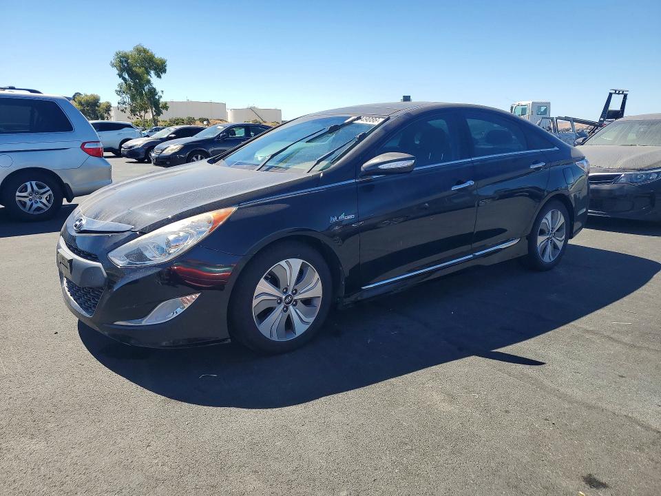 2013 Hyundai Sonata მანქანა იყიდება აუქციონზე, vin: KMHEC4A43DA076765, აუქციონის ნომერი: 62349086