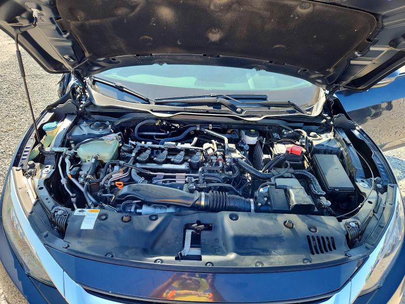 60192646 :رقم المزاد ، 19XFC1F93GE005871 vin ، 2016 Honda Civic مزاد بيع