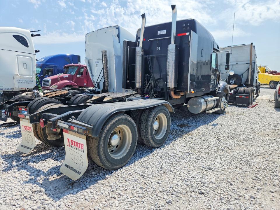 Продажа на аукционе авто 2004 Freightliner Conventional, vin: 1FUJA6CG54LM28267, номер лота: 62074286