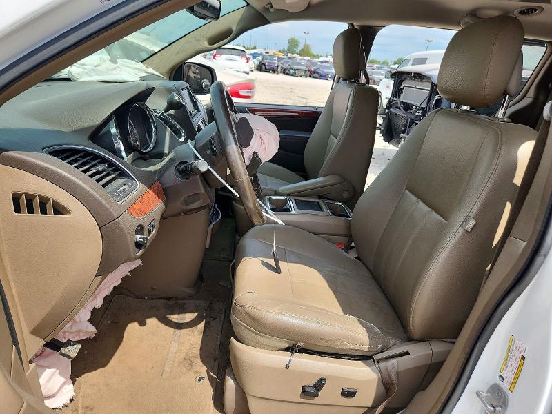 2015 Chrysler Town & Country მანქანა იყიდება აუქციონზე, vin: 2C4RC1BG2FR619163, აუქციონის ნომერი: 62324086