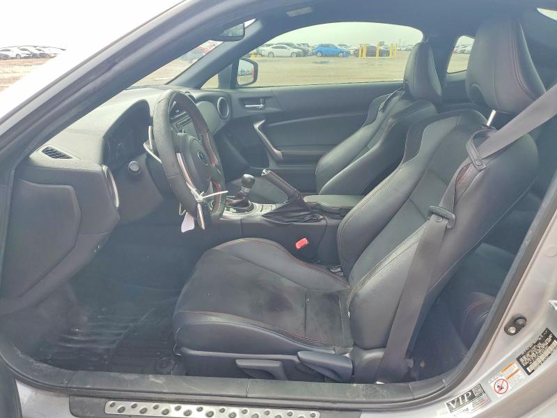 61038706 :رقم المزاد ، JF1ZCAC14F8603445 vin ، 2015 Subaru Brz مزاد بيع