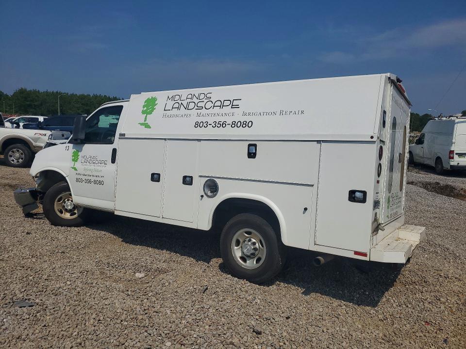 62063306 :رقم المزاد ، 1GB0GRFG2H1132529 vin ، 2017 Chevrolet Express G3500 مزاد بيع