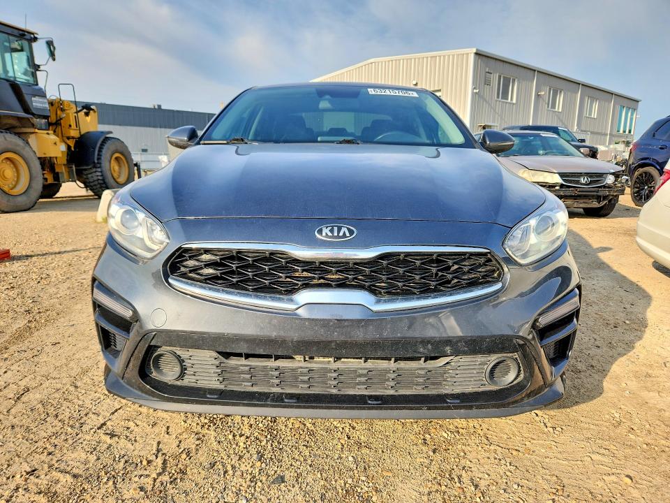 63215706 :رقم المزاد ، 3KPF54AD1ME391760 vin ، 2021 Kia Forte مزاد بيع