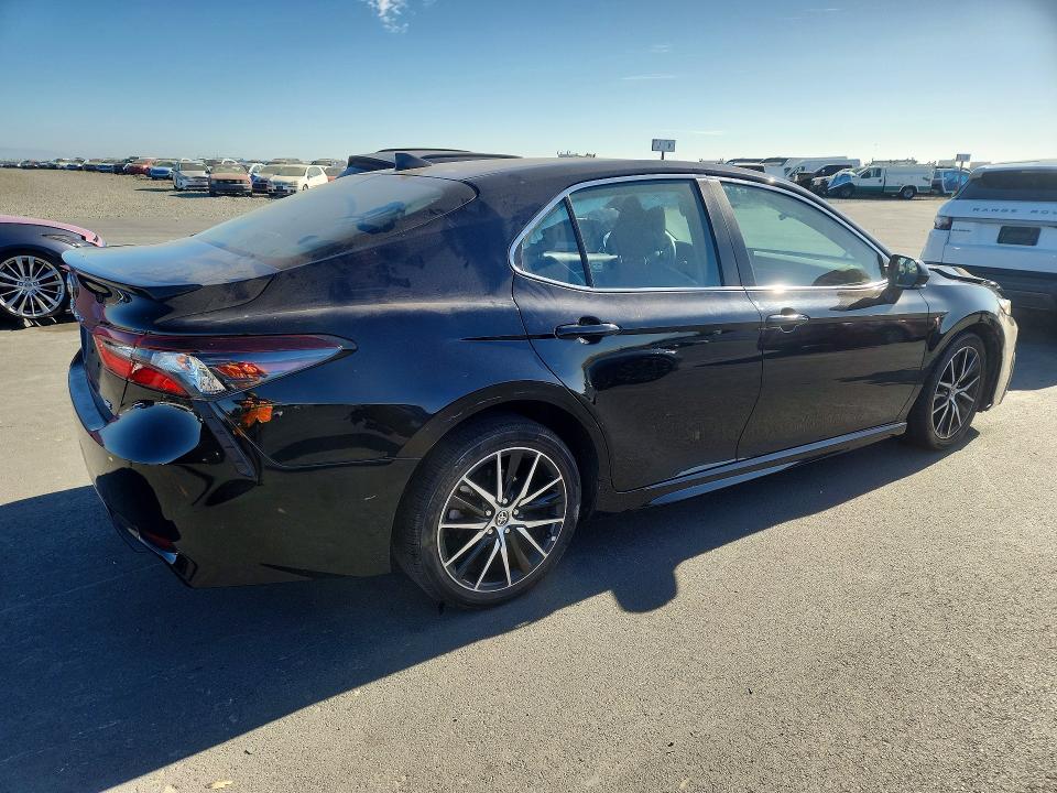 Продаж на аукціоні авто 2023 Toyota Camry, vin: 4T1G11AK1PU801987, номер лоту: 61593896