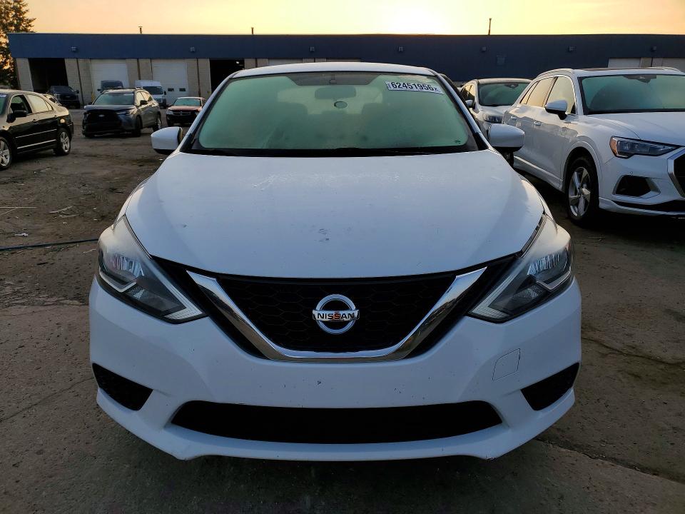 62451956 :رقم المزاد ، 3N1AB7APXGY237049 vin ، 2016 Nissan Sentra مزاد بيع