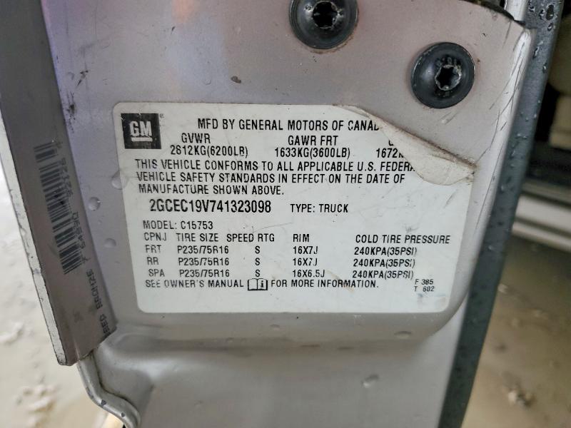 2004 Chevrolet Silverado მანქანა იყიდება აუქციონზე, vin: 2GCEC19V741323098, აუქციონის ნომერი: 61174546