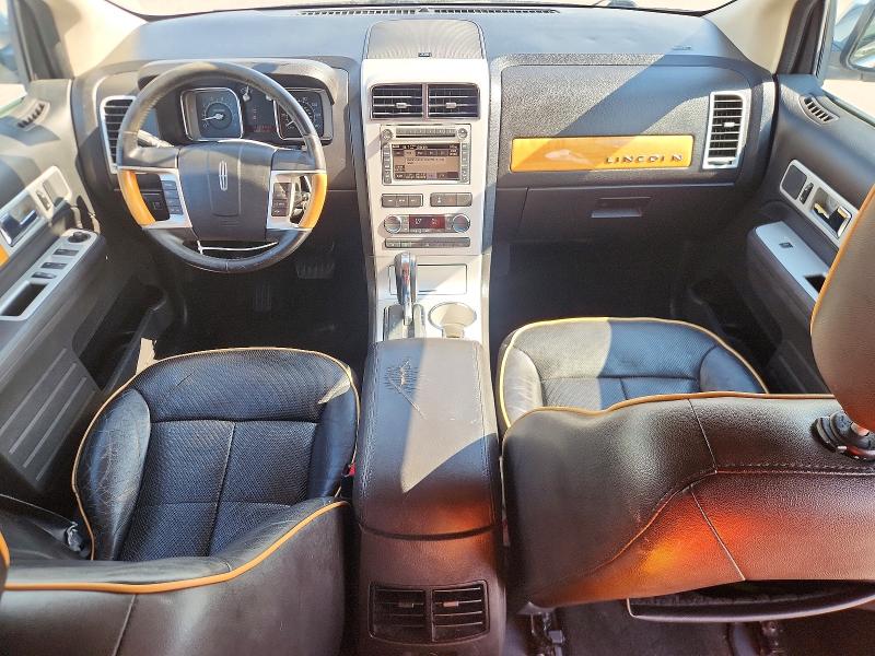 Продажа на аукционе авто 2008 Lincoln Mkx, vin: 2LMDU68CX8BJ23791, номер лота: 61353706