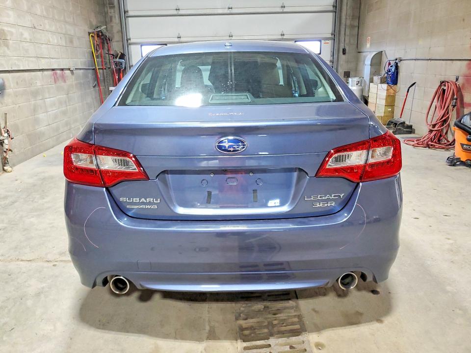 59670026 :رقم المزاد ، 4S3BNEN64F3071553 vin ، 2015 Subaru Legacy مزاد بيع