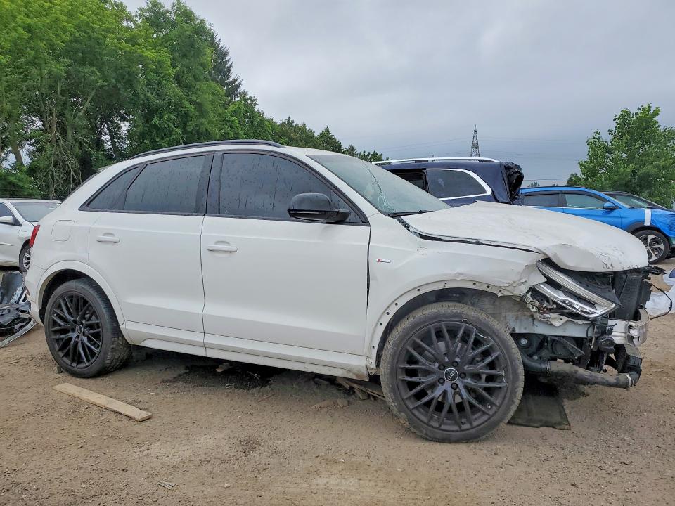 Продаж на аукціоні авто 2018 Audi Q3, vin: WA1GCCFS0JR030638, номер лоту: 61352196