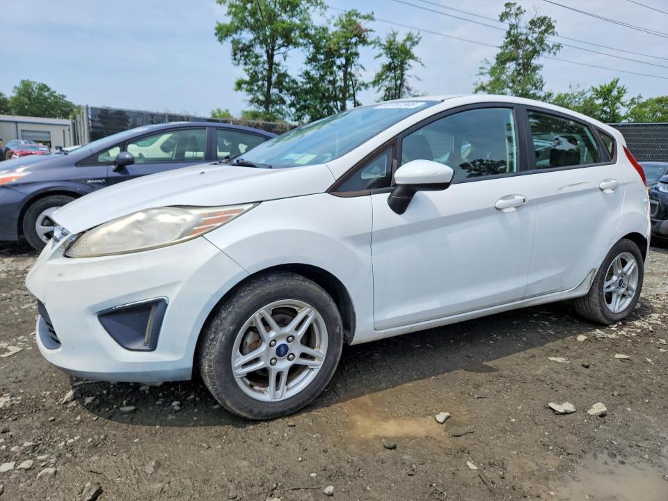 2017 Ford Fiesta მანქანა იყიდება აუქციონზე, vin: 3FADP4EJ5HM121675, აუქციონის ნომერი: 60757346