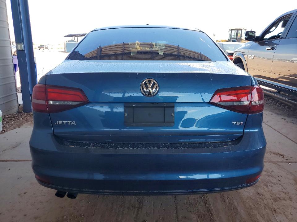2017 Volkswagen Jetta მანქანა იყიდება აუქციონზე, vin: 3VW2B7AJ1HM412758, აუქციონის ნომერი: 60972296