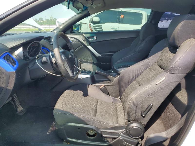 2010 Hyundai Genesis Coupe მანქანა იყიდება აუქციონზე, vin: KMHHT6KD6AU015055, აუქციონის ნომერი: 57754936
