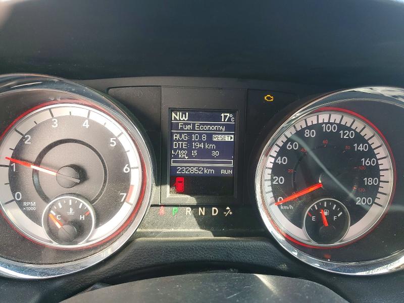 61935726 :رقم المزاد ، 2C4RDGDG1JR323685 vin ، 2018 Dodge Grand Caravan مزاد بيع